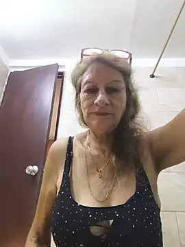 Snapshot of MaryeLunna chatting on 07-11-26, 12:16 MaryeLunna online show from 07-11-26, 12:16