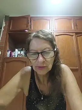 Snapshot of MaryeLunna chatting on 05-30-26, 11:05 MaryeLunna online show from 05-30-26, 11:05