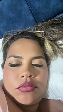 EmilyDuran  online show from 04-09-26, 04:47