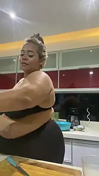 EmilyDuran  online show from 04-28-26, 12:42