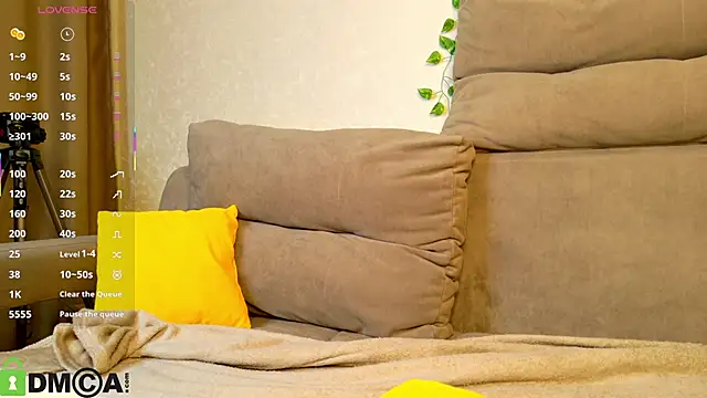 Roxy Sunnny online show from 11-05-25, 09:23