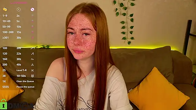 Roxy Sunnny online show from 11-12-25, 09:35