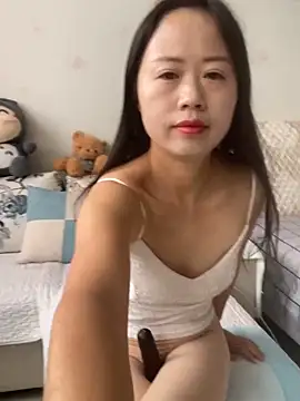 Alicia066 online show from 12-23-25, 05:40