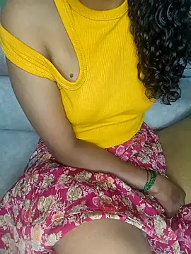 Tamilpallavi online show from 11-02-25, 03:06