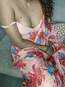 Snapshot of Tamilpallavi chatting on 07-21-26, 09:32 Tamilpallavi online show from 07-21-26, 09:32