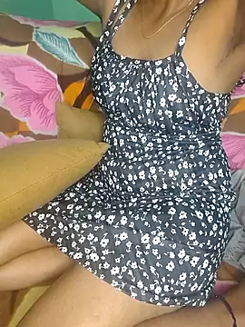 Tamilpallavi online show from 10-01-25, 01:37