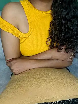 Tamilpallavi online show from 10-14-25, 04:18