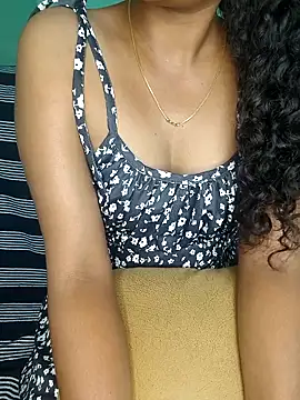 Tamilpallavi online show from 09-17-25, 04:20