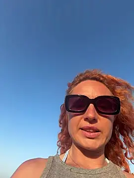 Reddgiirl online show from 05-29-26, 07:09