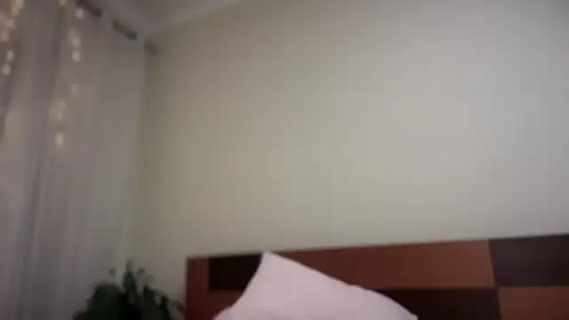 Reddgiirl online show from 04-22-26, 08:26