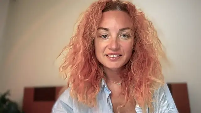 Reddgiirl online show from 04-04-26, 07:53