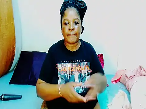 Love-Racheal75 online show from 02-11-26, 04:18