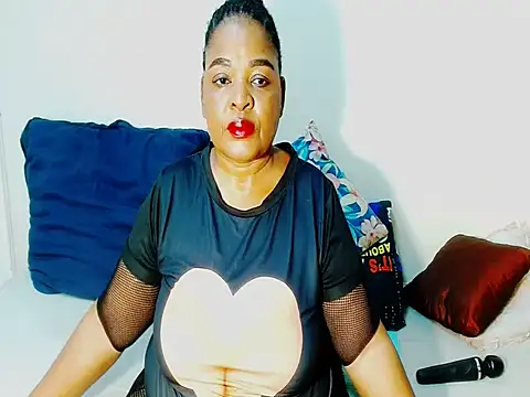 Snapshot of Love-Racheal75 chatting on 05-14-26, 04:20 Love-Racheal75 online show from 05-14-26, 04:20