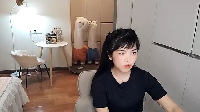 XiaoAnQi online show from 10-21-25, 12:48