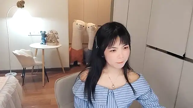 XiaoAnQi online show from 10-08-25, 10:06