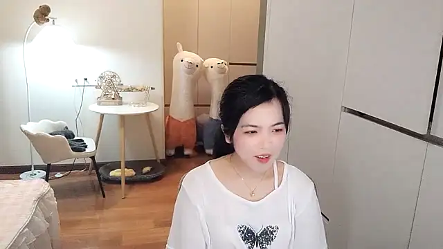 XiaoAnQi online show from 11-08-25, 01:25