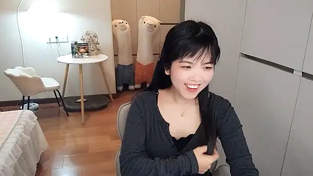 XiaoAnQi online show from 10-22-25, 12:48