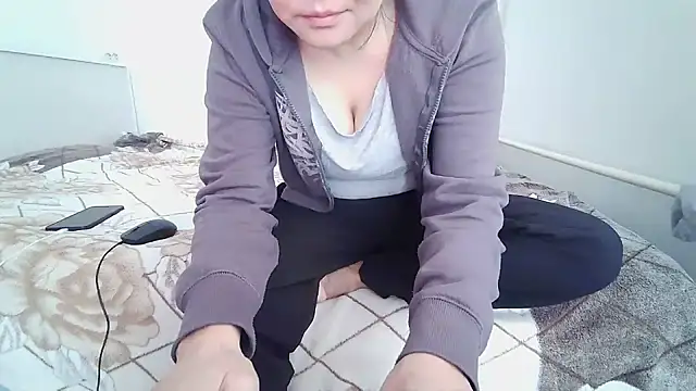 sakuradelreina online show from 01-08-26, 04:07