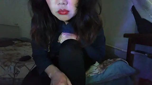 sakuradelreina online show from 12-17-25, 04:17