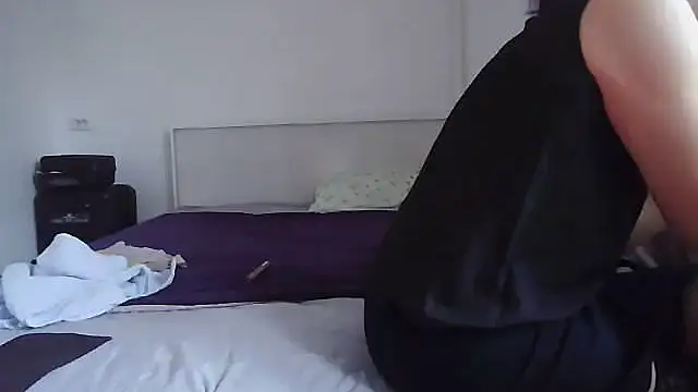 sakuradelreina online show from 09-18-25, 04:37
