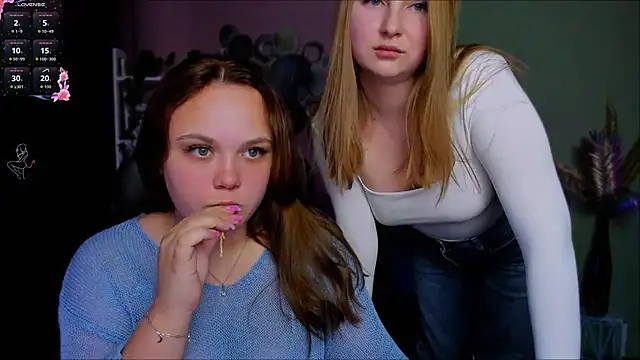 Snapshot of keri_ti chatting on 10-05-25, 08:10 keri ti online show from 10-05-25, 08:10