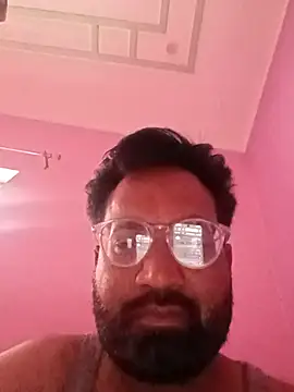 Snapshot of hard_boy9455 chatting on 03-01-26, 01:38 hard boy9455 online show from 03-01-26, 01:38