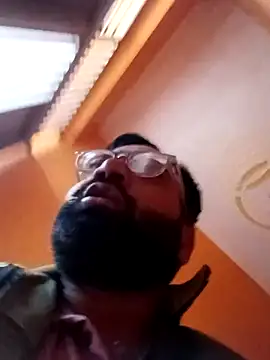 Snapshot of hard_boy9455 chatting on 11-22-25, 01:37 hard boy9455 online show from 11-22-25, 01:37