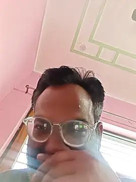 Snapshot of hard_boy9455 chatting on 02-14-26, 03:07 hard boy9455 online show from 02-14-26, 03:07