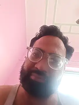 Snapshot of hard_boy9455 chatting on 11-29-25, 02:55 hard boy9455 online show from 11-29-25, 02:55