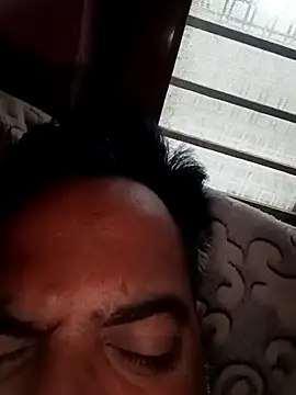 Snapshot of hard_boy9455 chatting on 02-09-26, 01:36 hard boy9455 online show from 02-09-26, 01:36