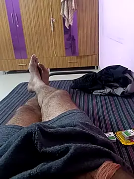 Snapshot of hard_boy9455 chatting on 11-14-25, 01:26 hard boy9455 online show from 11-14-25, 01:26