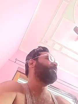 Snapshot of hard_boy9455 chatting on 11-26-25, 01:38 hard boy9455 online show from 11-26-25, 01:38