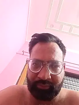 Snapshot of hard_boy9455 chatting on 10-25-25, 10:32 hard boy9455 online show from 10-25-25, 10:32