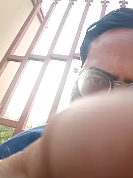 Snapshot of hard_boy9455 chatting on 11-28-25, 03:07 hard boy9455 online show from 11-28-25, 03:07