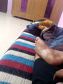 Snapshot of hard_boy9455 chatting on 02-06-26, 01:23 hard boy9455 online show from 02-06-26, 01:23