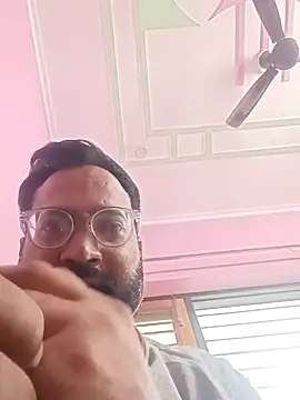 Snapshot of hard_boy9455 chatting on 11-10-25, 01:32 hard boy9455 online show from 11-10-25, 01:32