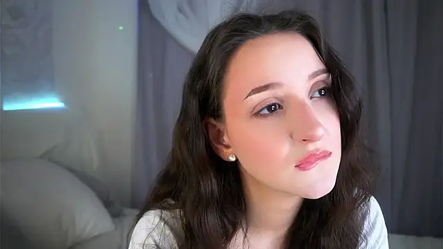 FalineBeacher online show from 03-07-26, 01:34