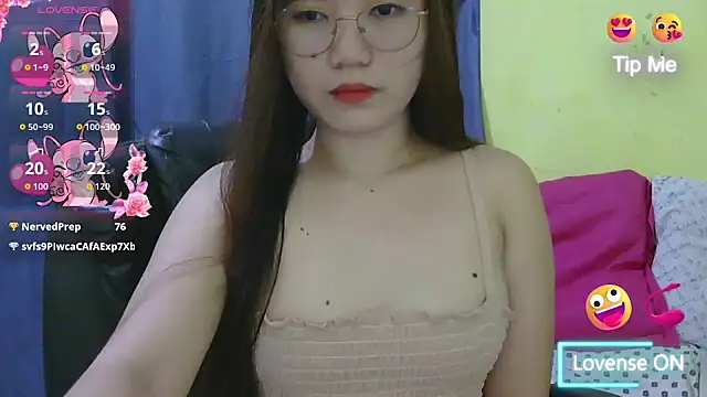 Snapshot of HornyAsian4uxx chatting on 07-14-26, 10:09 HornyAsian4uxx online show from 07-14-26, 10:09