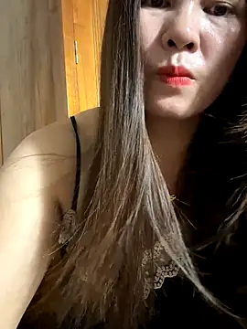Snapshot of Moan_Mary chatting on 09-17-25, 01:02 Moan Mary online show from 09-17-25, 01:02