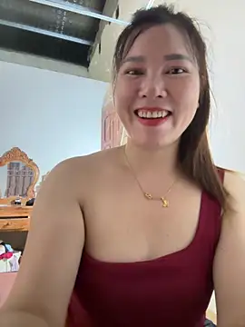 Snapshot of Moan_Mary chatting on 10-12-25, 10:05 Moan Mary online show from 10-12-25, 10:05