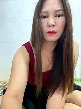 Snapshot of Moan_Mary chatting on 10-09-25, 03:23 Moan Mary online show from 10-09-25, 03:23