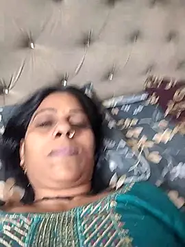 Soniya Roy online show from 04-13-26, 01:26