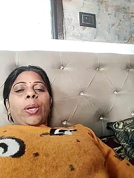 Snapshot of Soniya_Roy chatting on 02-20-26, 04:42 Soniya Roy online show from 02-20-26, 04:42