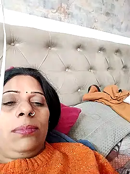 Snapshot of Soniya_Roy chatting on 11-11-25, 08:31 Soniya Roy online show from 11-11-25, 08:31