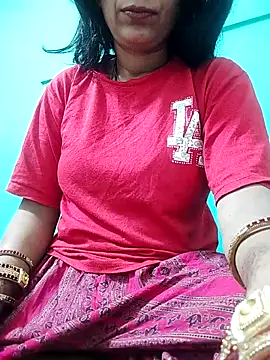 Snapshot of Soniya_Roy chatting on 10-28-25, 02:45 Soniya Roy online show from 10-28-25, 02:45