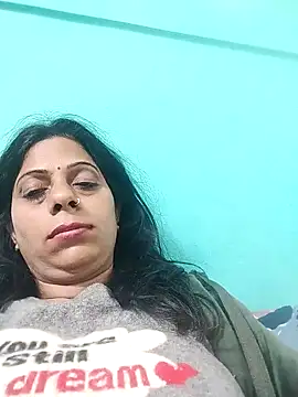 Snapshot of Soniya_Roy chatting on 12-05-25, 01:38 Soniya Roy online show from 12-05-25, 01:38