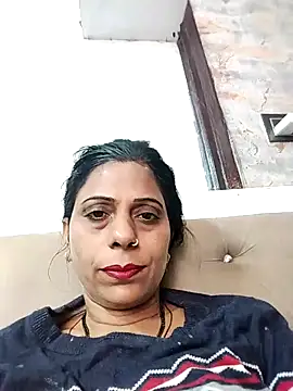 Snapshot of Soniya_Roy chatting on 11-28-25, 09:09 Soniya Roy online show from 11-28-25, 09:09
