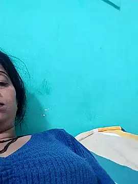 Snapshot of Soniya_Roy chatting on 02-13-26, 01:49 Soniya Roy online show from 02-13-26, 01:49