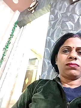 Snapshot of Soniya_Roy chatting on 12-19-25, 03:25 Soniya Roy online show from 12-19-25, 03:25