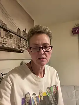 Curvy-Jinx online show from 01-15-26, 08:29